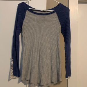 Boutique grey and blue top